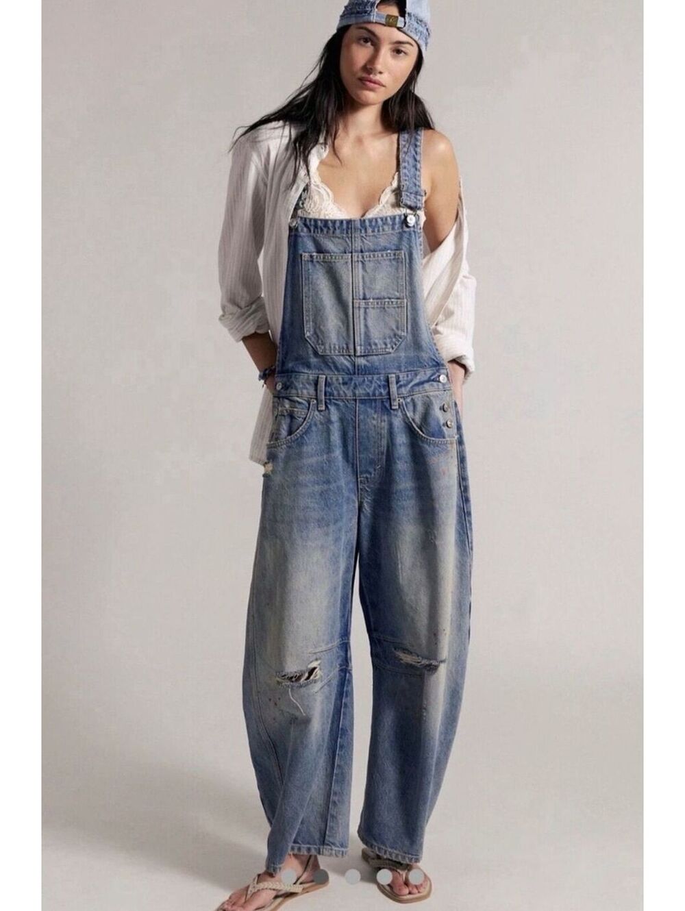 (MEDIUM) NWT FREE PEOPLE WE THE FREE GOOD LUCK BARREL OVERALLS PAINT SPLATTER